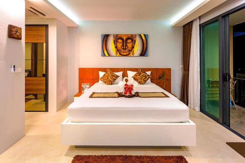 At The Tree Condominium Phuket Extérieur photo