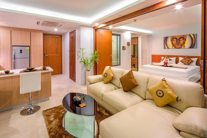 At The Tree Condominium Phuket Extérieur photo