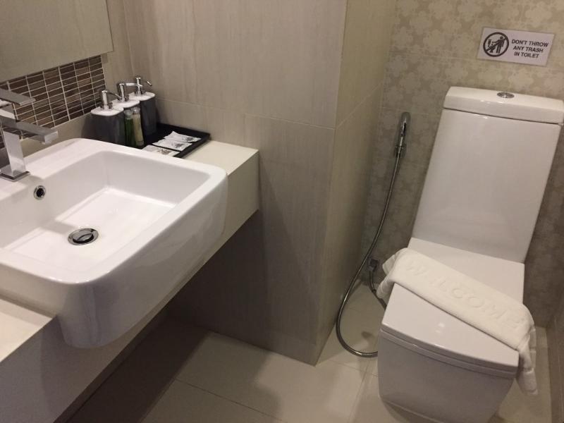 At The Tree Condominium Phuket Extérieur photo